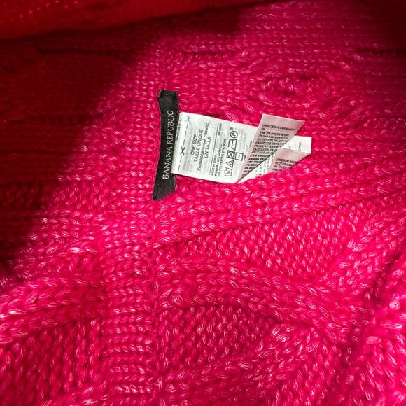 NWOT Banana Republic Infinity Scarf and Beanie Cap Pom Pom Hat Hot Vibrant Pink - Picture 5 of 6